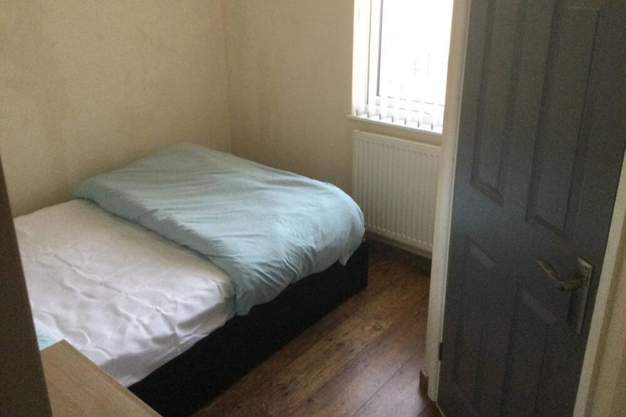 Beautiful lovely  one bedroom flat  in Coventry