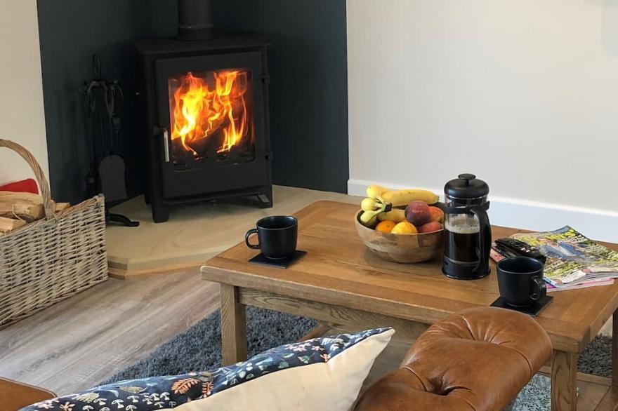 2 bedroom accommodation in Pickering