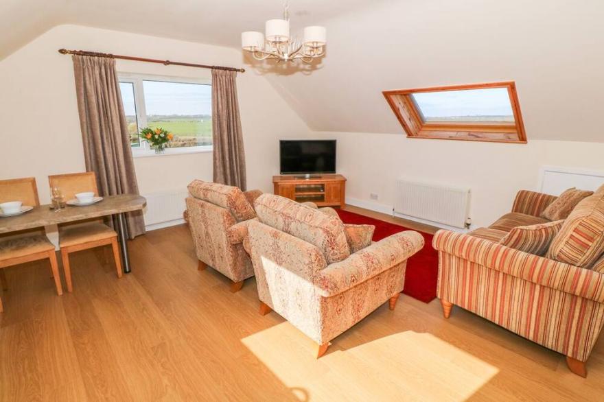 LLAIN HAF, romantic, country holiday cottage in Llangefni