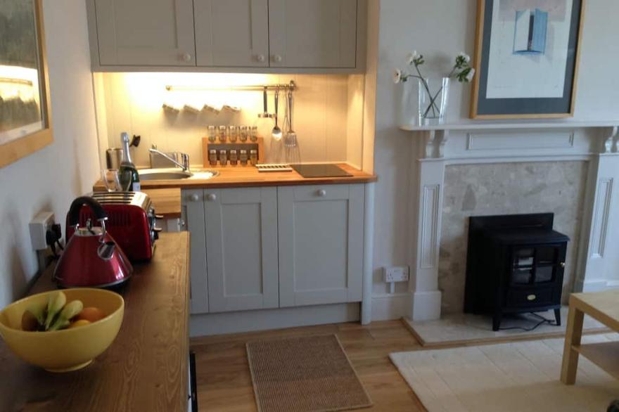 Historic apartment between the Cotswolds and the Malvern Hills.
