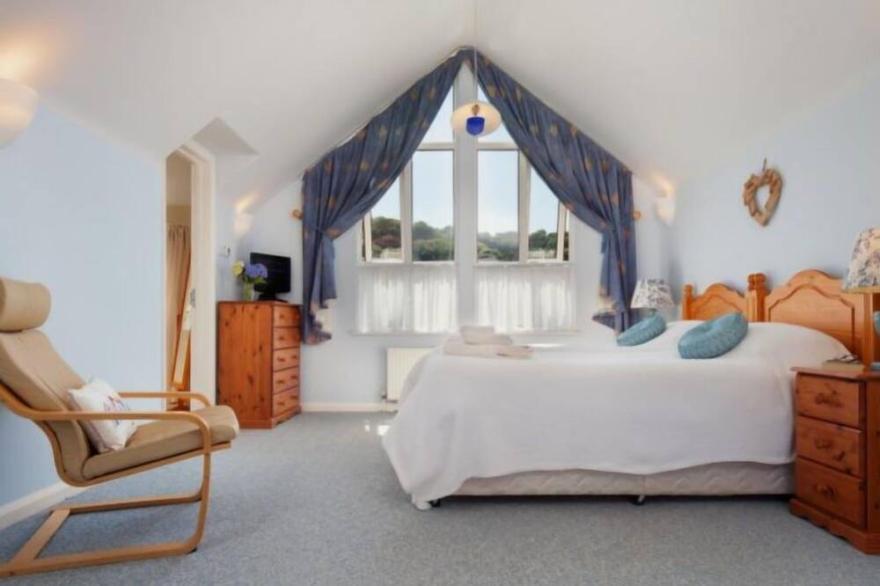 Vacation home Sunny in Torquay - 8 persons, 4 bedrooms