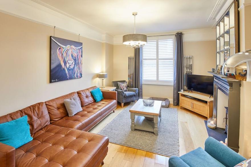 Host & Stay | Hutton House