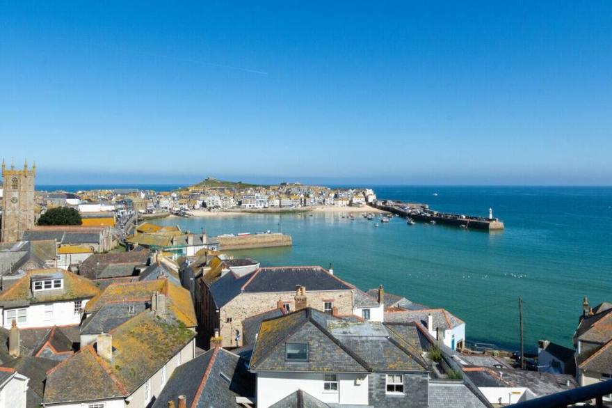Over the Harbour, 4 Fernlea Court