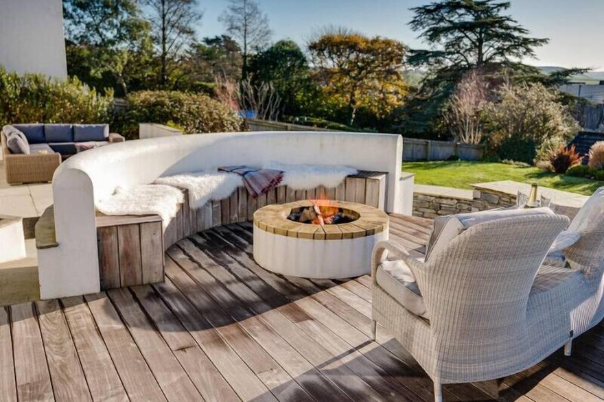 LANDERS FIELD, family friendly, with pool in Rock