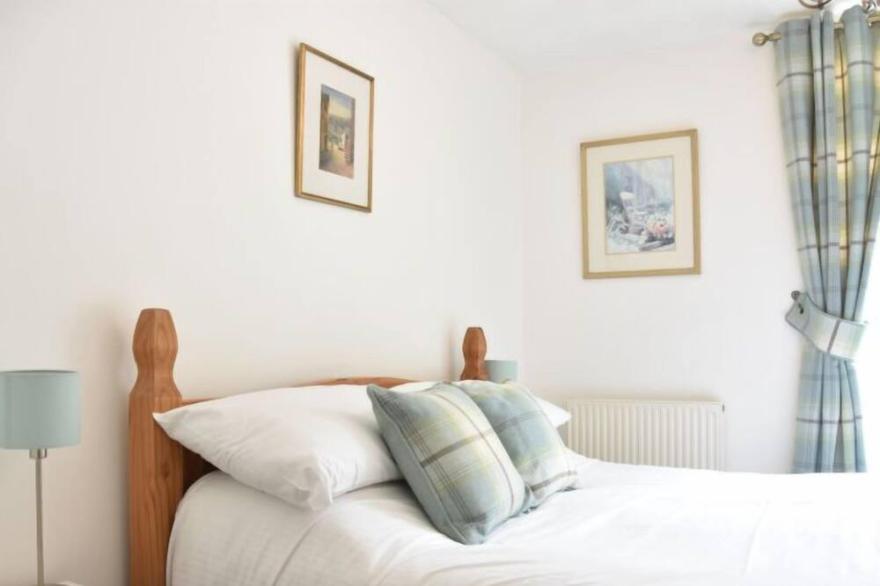 Vacation home Violet in Looe - 4 persons, 2 bedrooms