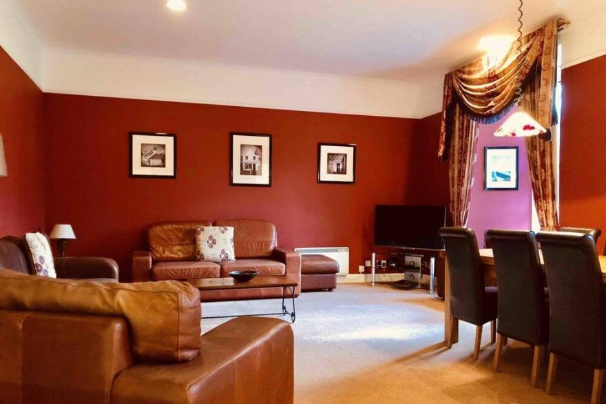 2 Bedroom Apartment