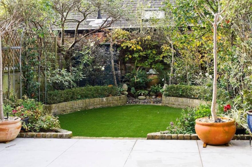 Spacious 4Bed home Battersea