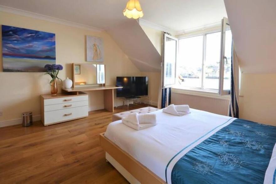 Vacation home Bight Boatyard in Dartmouth - 8 persons, 4 bedrooms