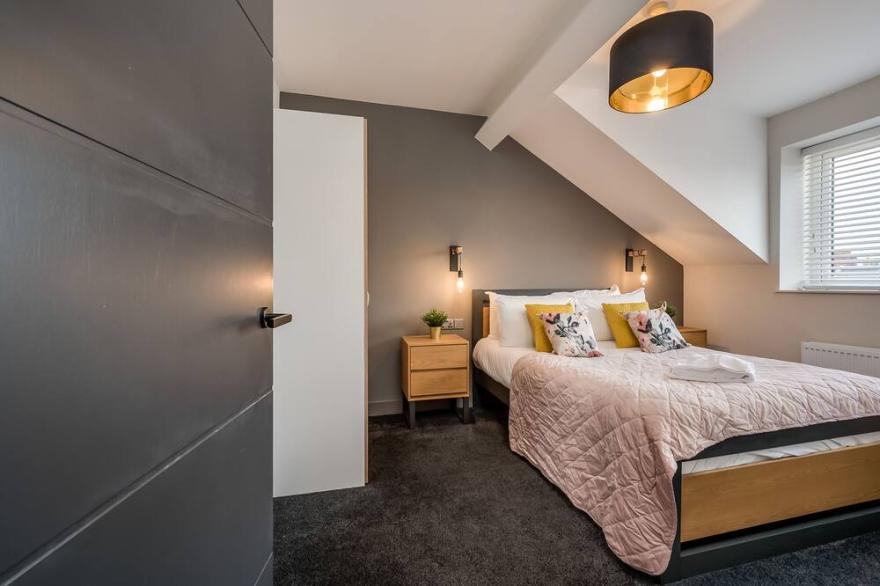 One Bedroom Apartment