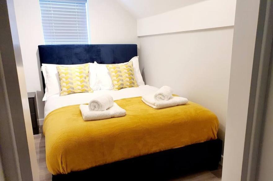 Charming Studio in Town Centre Close to Beach