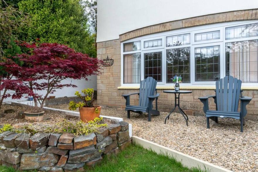 Windrush - Four Bedroom House, Sleeps 8