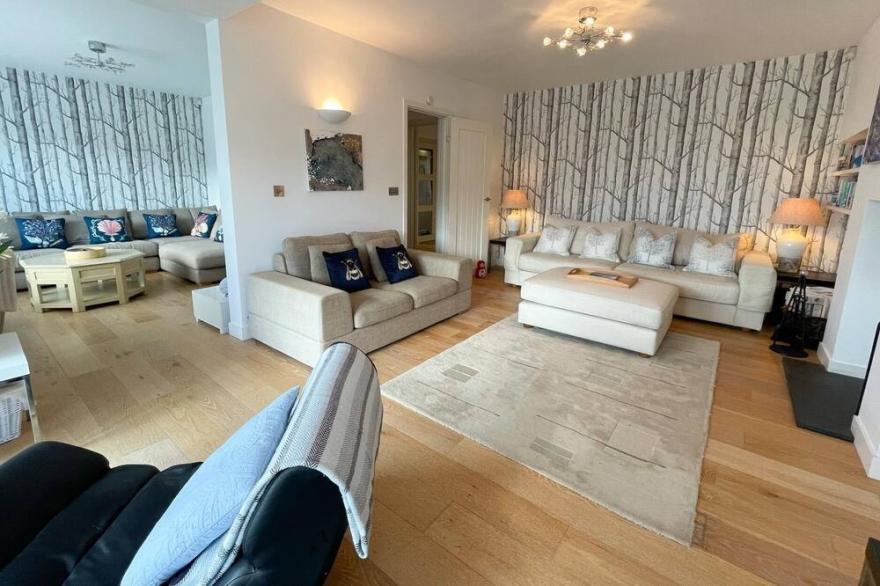 Homelands - 4 Bed | Sea Views | Coastal