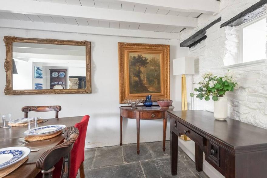 The Clock House , a spacious end of terrace cottage sleeping up to eight people near Port Isaac