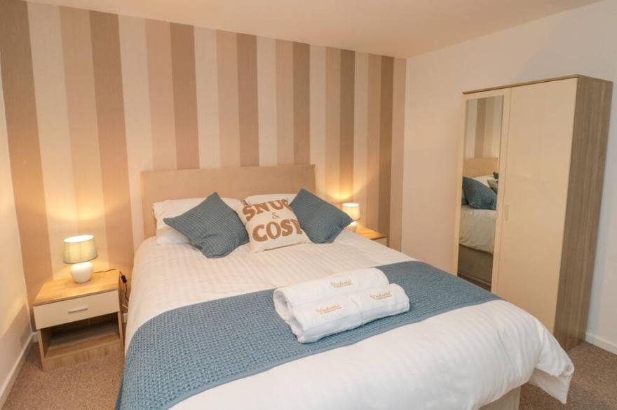 LLAMEDOS, pet friendly, character holiday cottage in Hunmanby