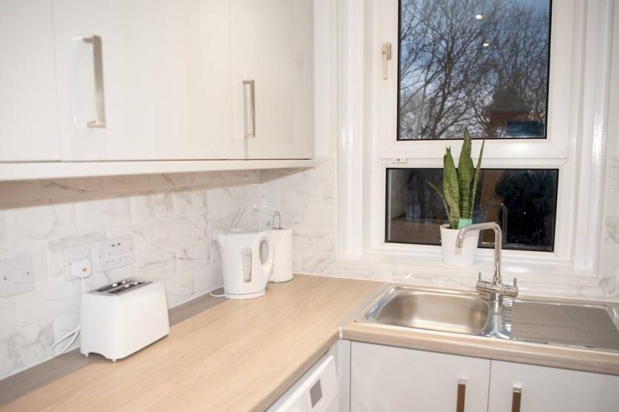 Pass the Keys | New 2-bed in Glasgow close to West End