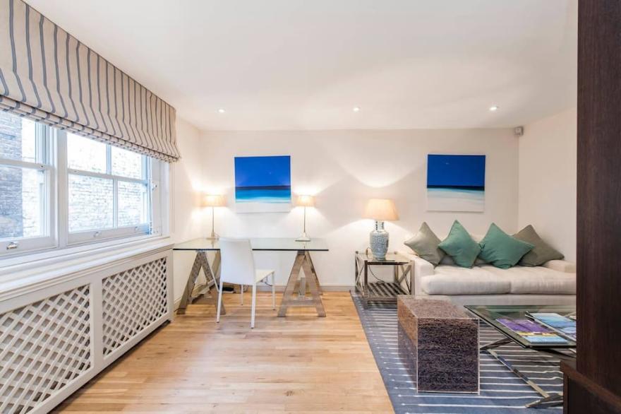 Modern Marble Arch 3bed family home