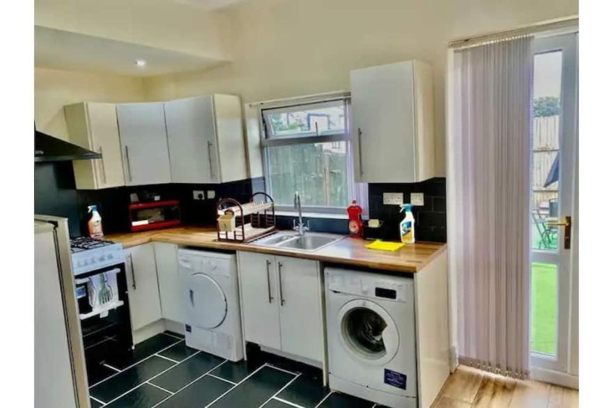 Modern, spacious and comfortable 3 bedroom home.