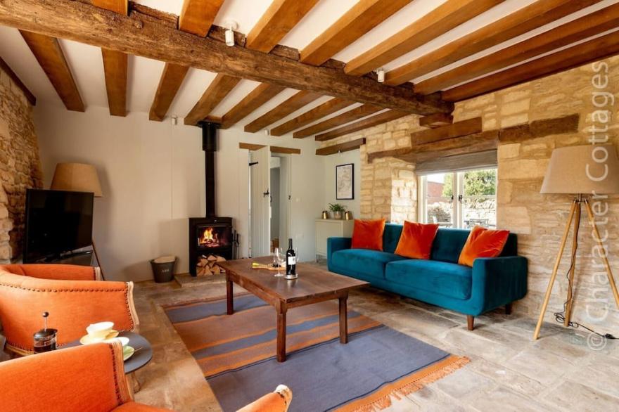 THE CREAMERY, family friendly, with open fire in Nailsworth