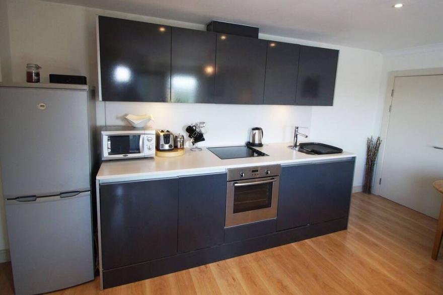 Cardiff Bay View Apartment