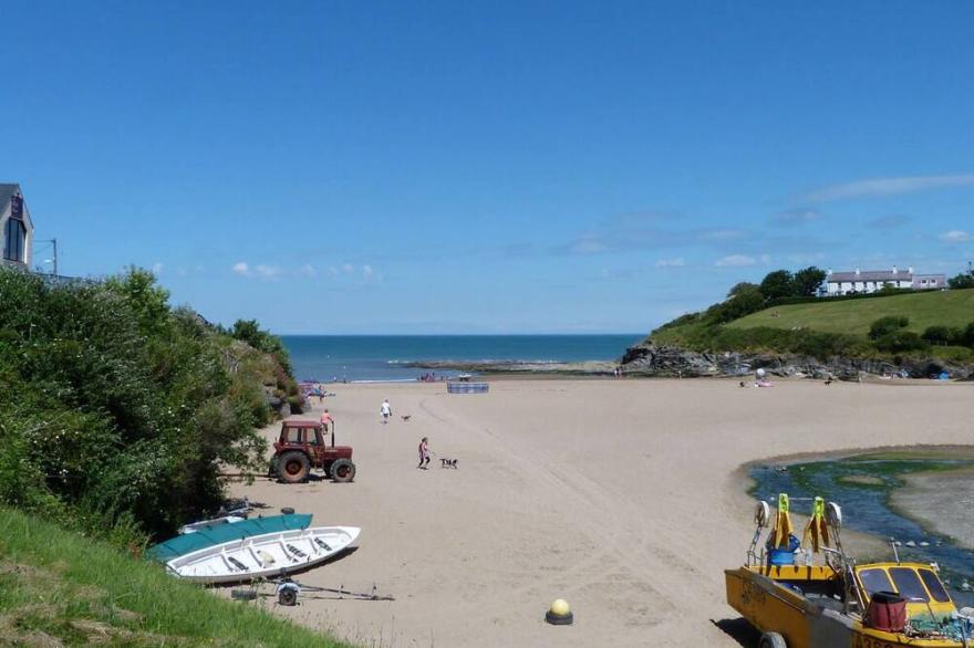 Ty Llew, Tresaith in the beautiful Cardigan