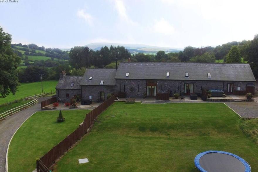 Onnen Fawr Barn in the beautiful Brecon