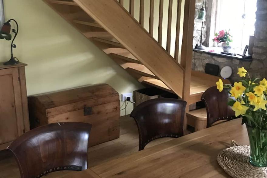 Family house in idyllic rural location, close to St Ives and stunning beaches.