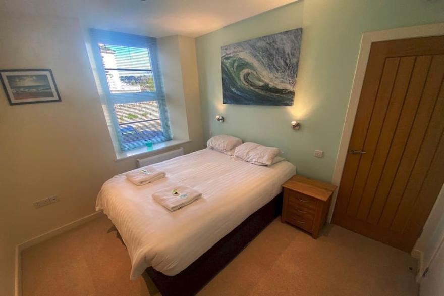 Pass the Keys | Classy 2 bedroom apartment amazing beach views