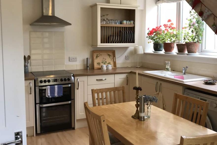 Pool Lodge, rural cottage-house, self catering property, rural, North Cornwall