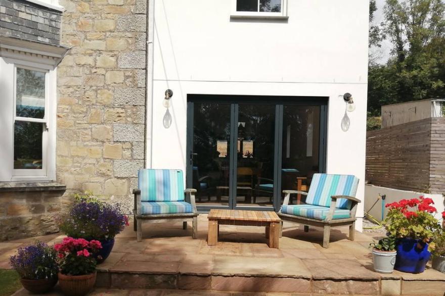 Idyllic Cornish Village Home. Ideally Situated Between Truro and Falmouth