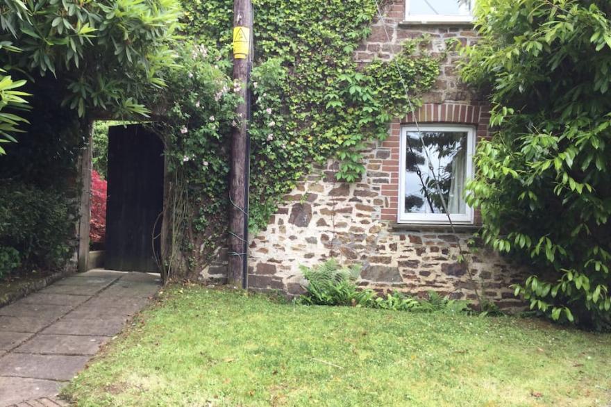 Stone built barn conversion. Coach Cottage and Stable Cottage ( Stewarts House)