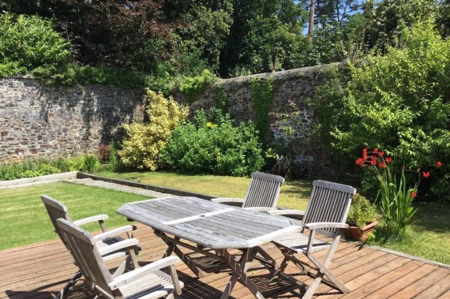 Stone built barn conversion. Coach Cottage and Stable Cottage ( Stewarts House)