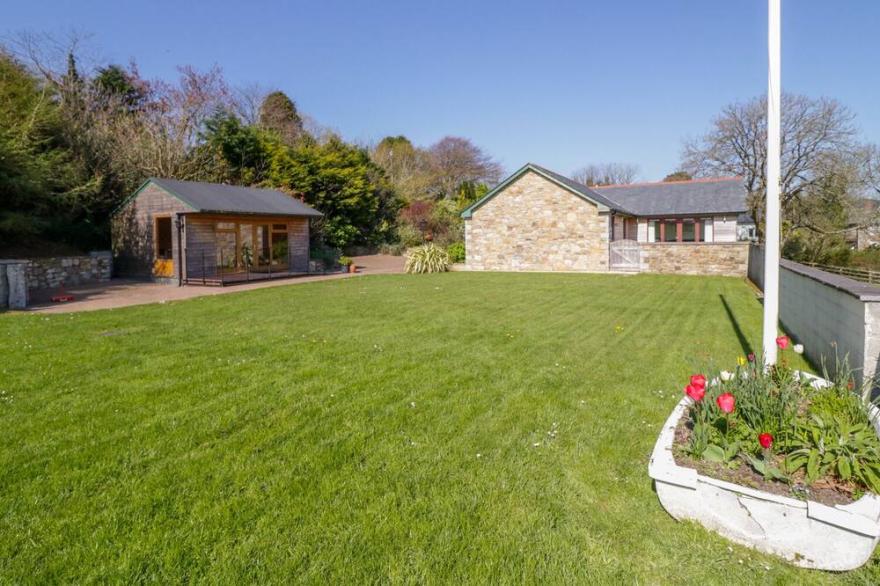 FORGET-ME-NOT, family friendly in St Columb Major