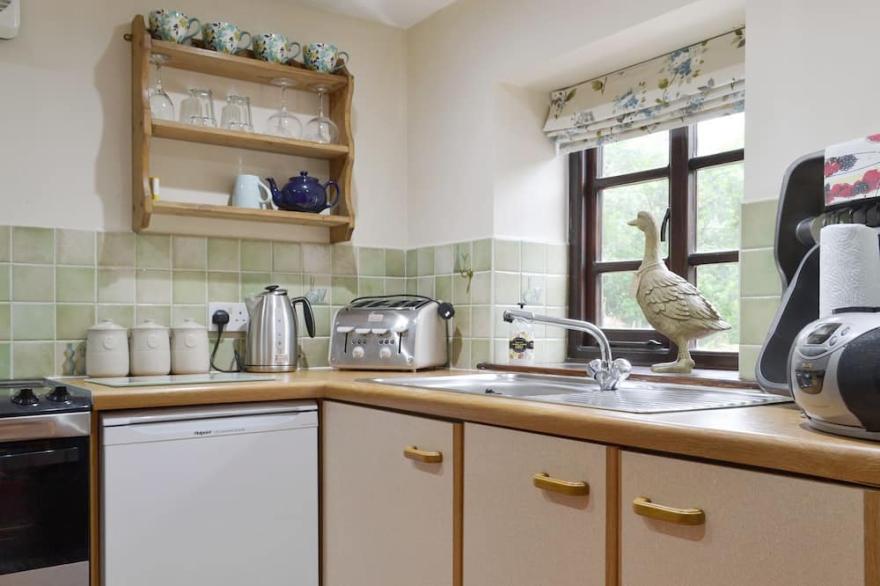 1 bedroom accommodation in Waterhouses, near Leek