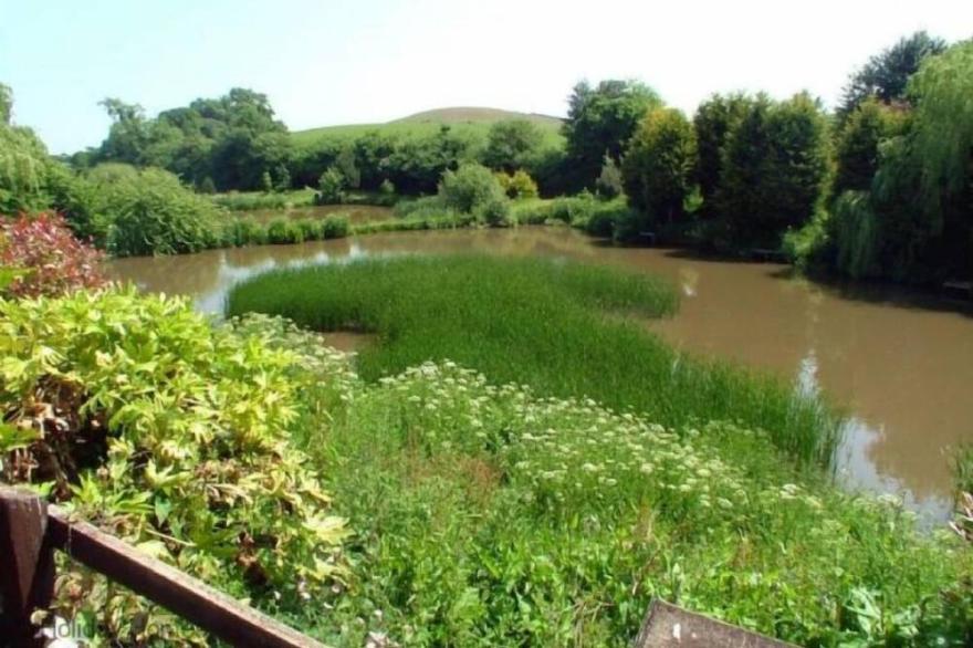 Vacation home Luccombe Barn in Exeter - 5 persons, 2 bedrooms