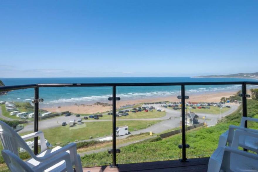 Apartment Flat 11 Clifton Court in Barnstaple and Braunton - 6 persons, 3 bedrooms