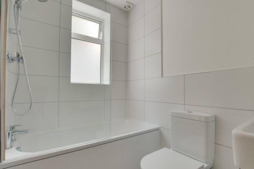 Vacation home Freddy in Dartmouth - 6 persons, 3 bedrooms