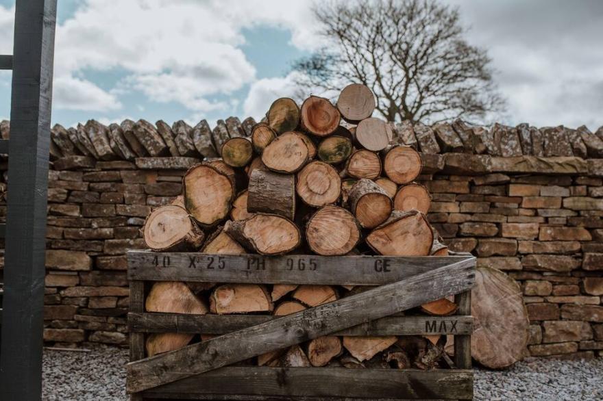 Gatecroft Barn & Spa, Garrigill. Cute, quirky pet friendly barn with private spa