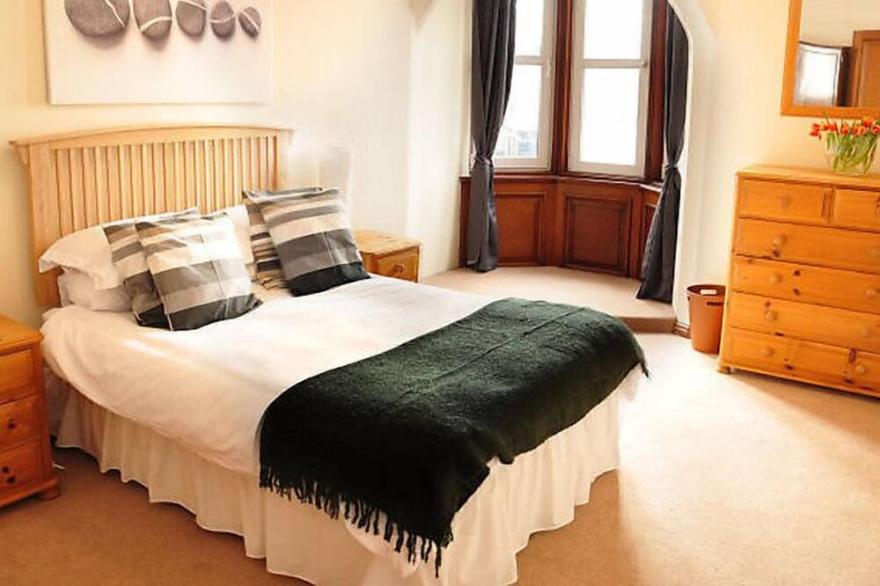 Apartment Argyll Mansions in Oban - 5 persons, 3 bedrooms