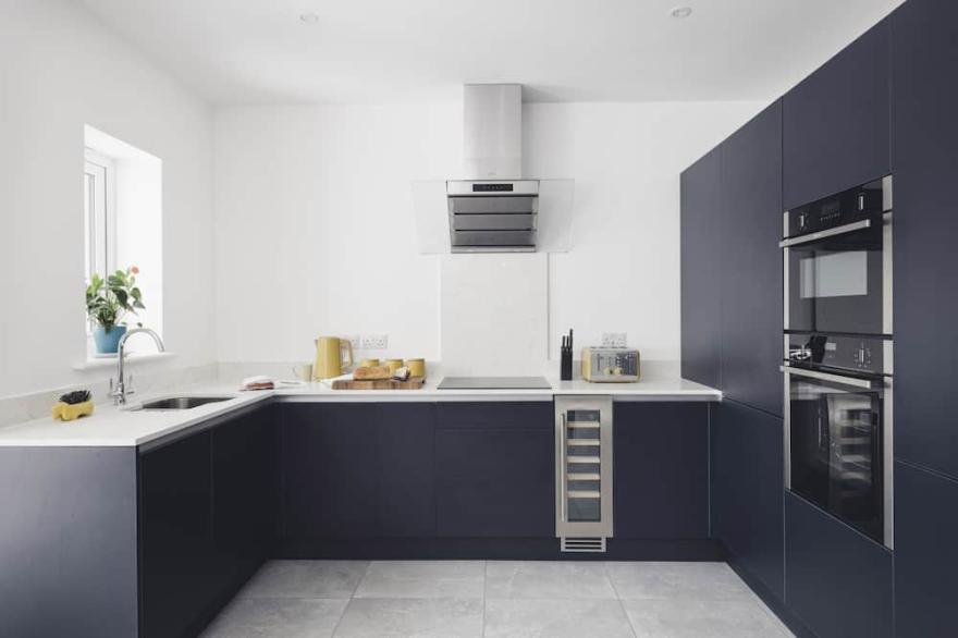 Oceanwalk - sleeps 8 guests  in 4 bedrooms
