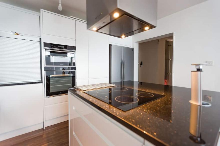 Family friendly central London, 2 bed 2 bath