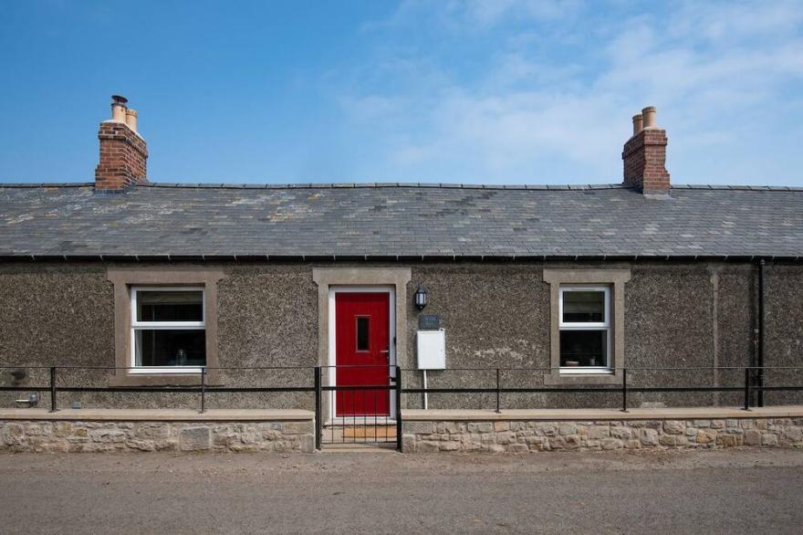 WILD RYE - sleeps 4 guests  in 2 bedrooms