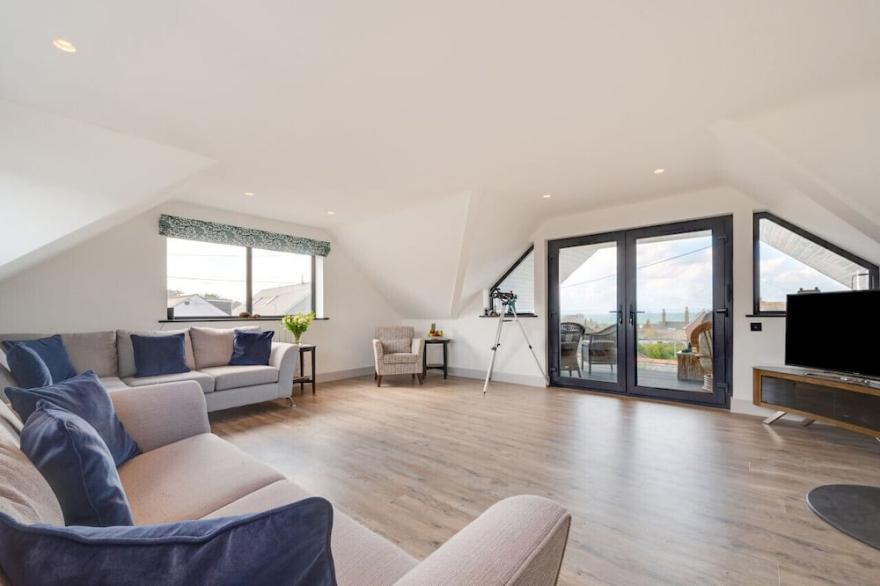 Fulmar - Four Bedroom House, Sleeps 8