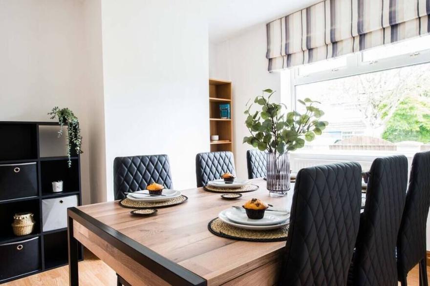 Spacious 3 bedroom Penarth home, garden & parking