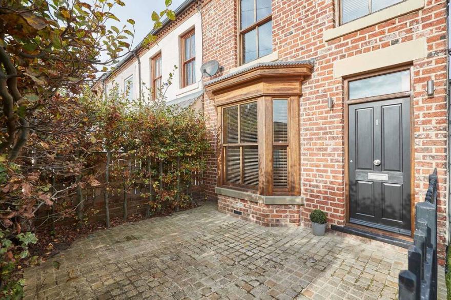 Host & Stay | No 1 @ Gill Street