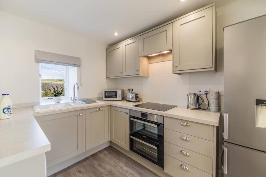 Two Bedroom Cottage - Saunton - HEATED SWIMMING POOL