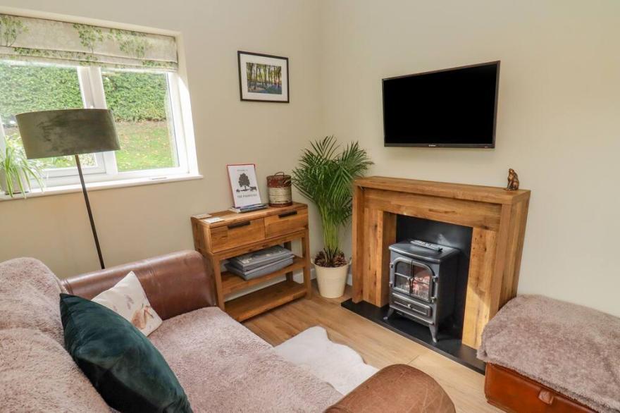 SELF CONTAINED ANNEX, romantic, with a garden in Winchcombe