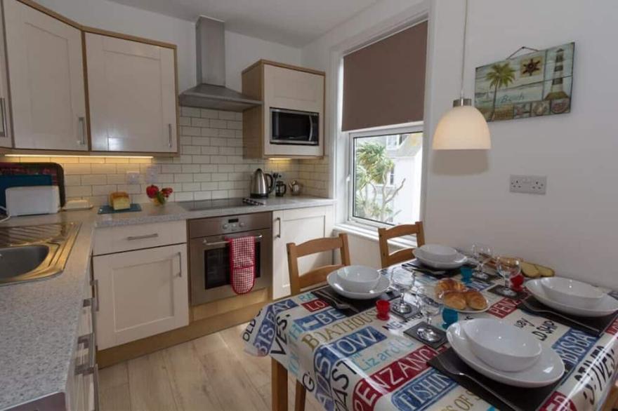 Atlantic Retreat, 10a Ventnor Terrace
