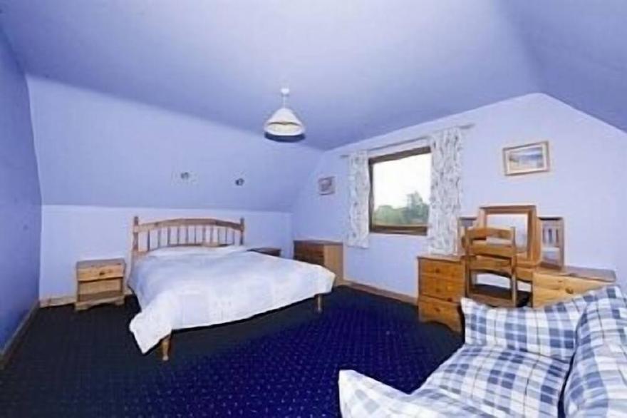 Lakeside Lodge Nestling on the Shores of Lower Lough Erne