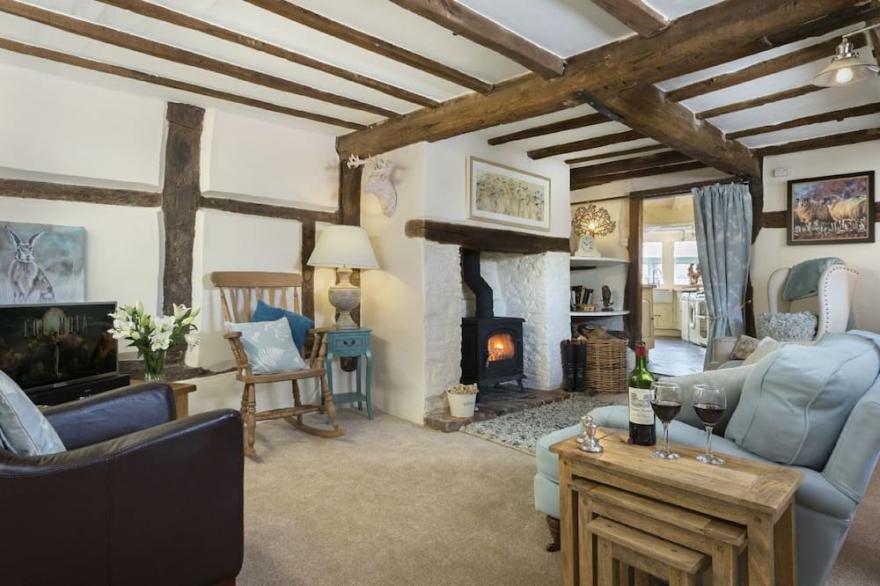 A pet friendly, character cottage, sleeping four. On Herefordshire's Black and White Village Trail.
