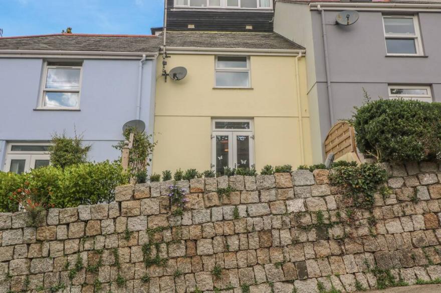 RIVERSIDE COTTAGE, family friendly, with a garden in Flushing
